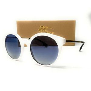 Burberry Women's White and Grey Sunglasses!